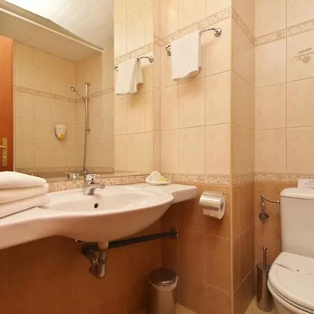 מלון Benvita גולדן סנדס