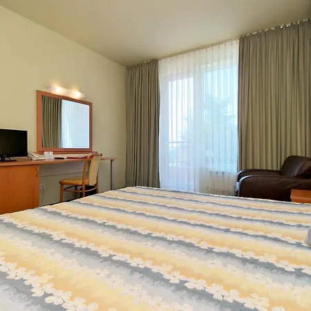 Ξενοδοχείο Benvita 3*