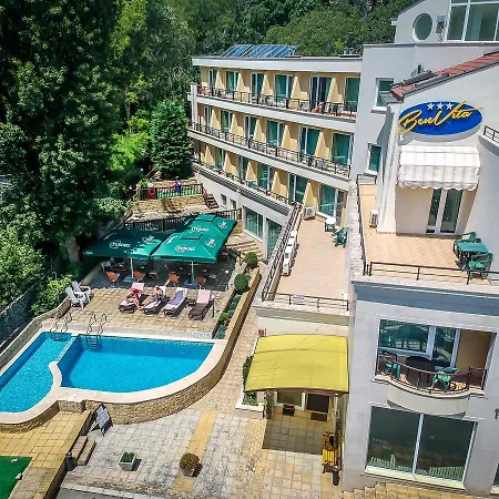 Benvita Отель 3*